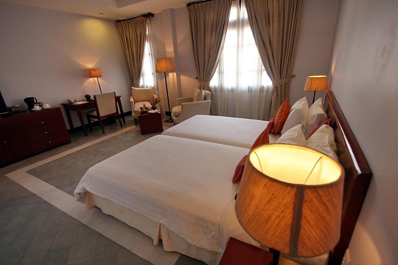 Villa Hue Hotel Bagian luar foto