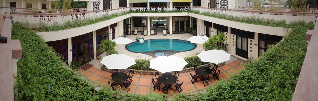 Villa Hue Hotel Bagian luar foto