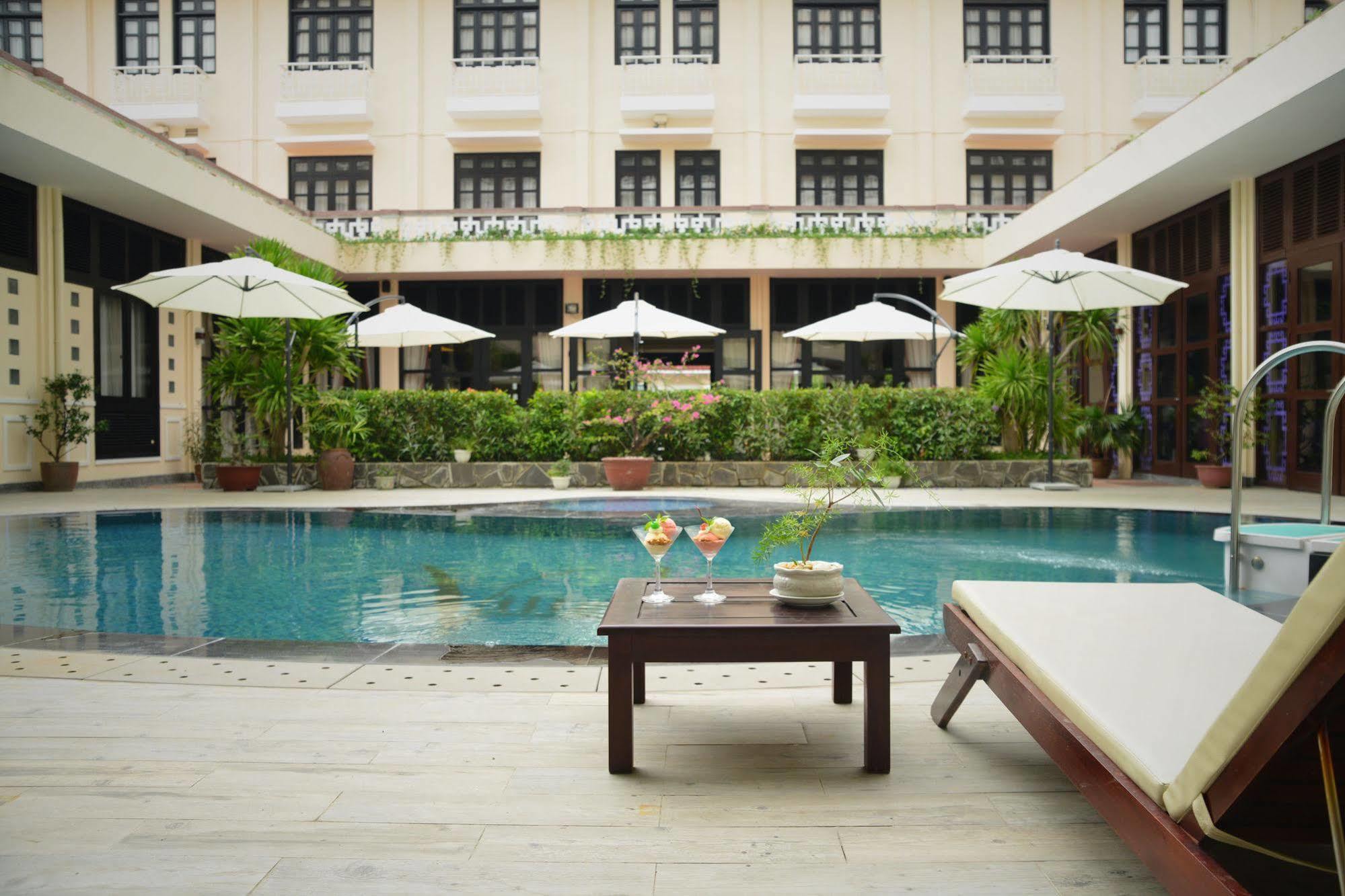 Villa Hue Hotel Bagian luar foto