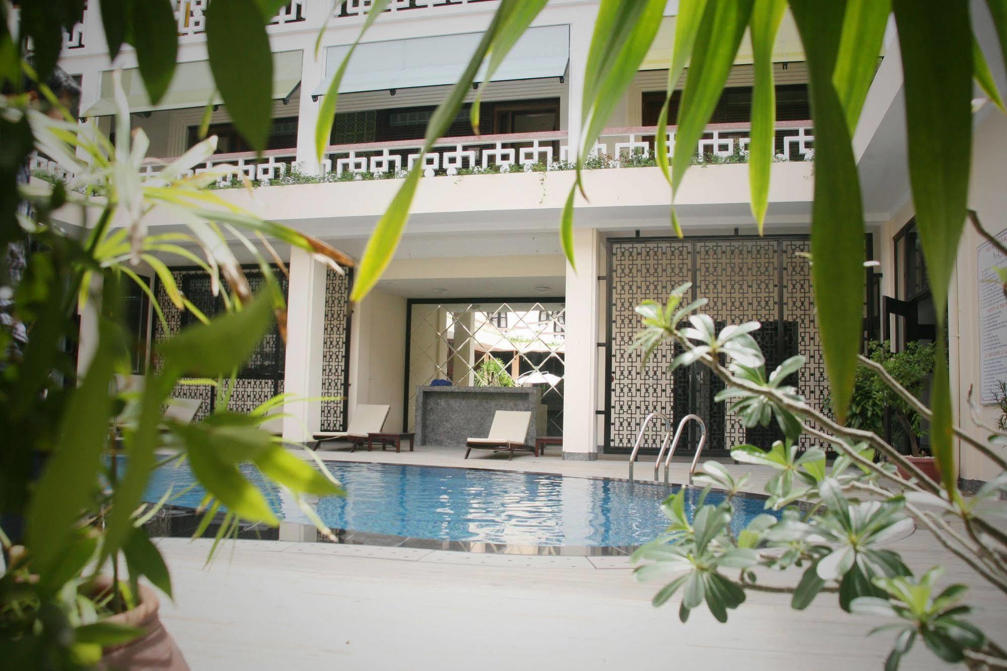 Villa Hue Hotel Bagian luar foto